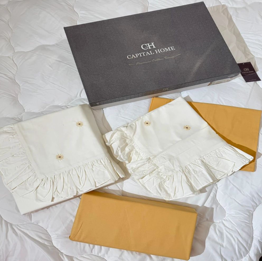 Chrysanthemum Pattern Bed Sheet