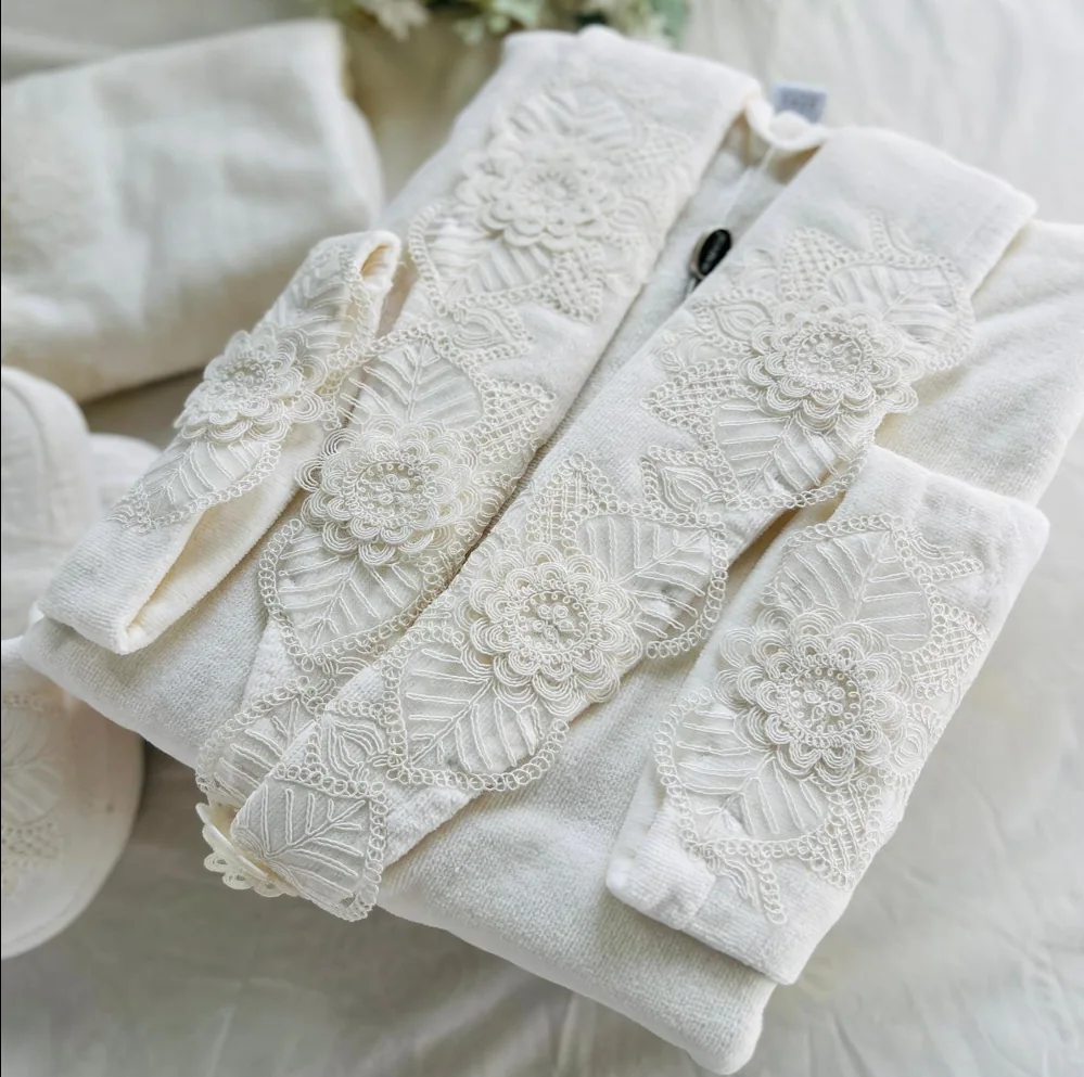 Luxurious Bath Robe Set with 3D Rose Lace and Handmade Crochet Border - Image 2