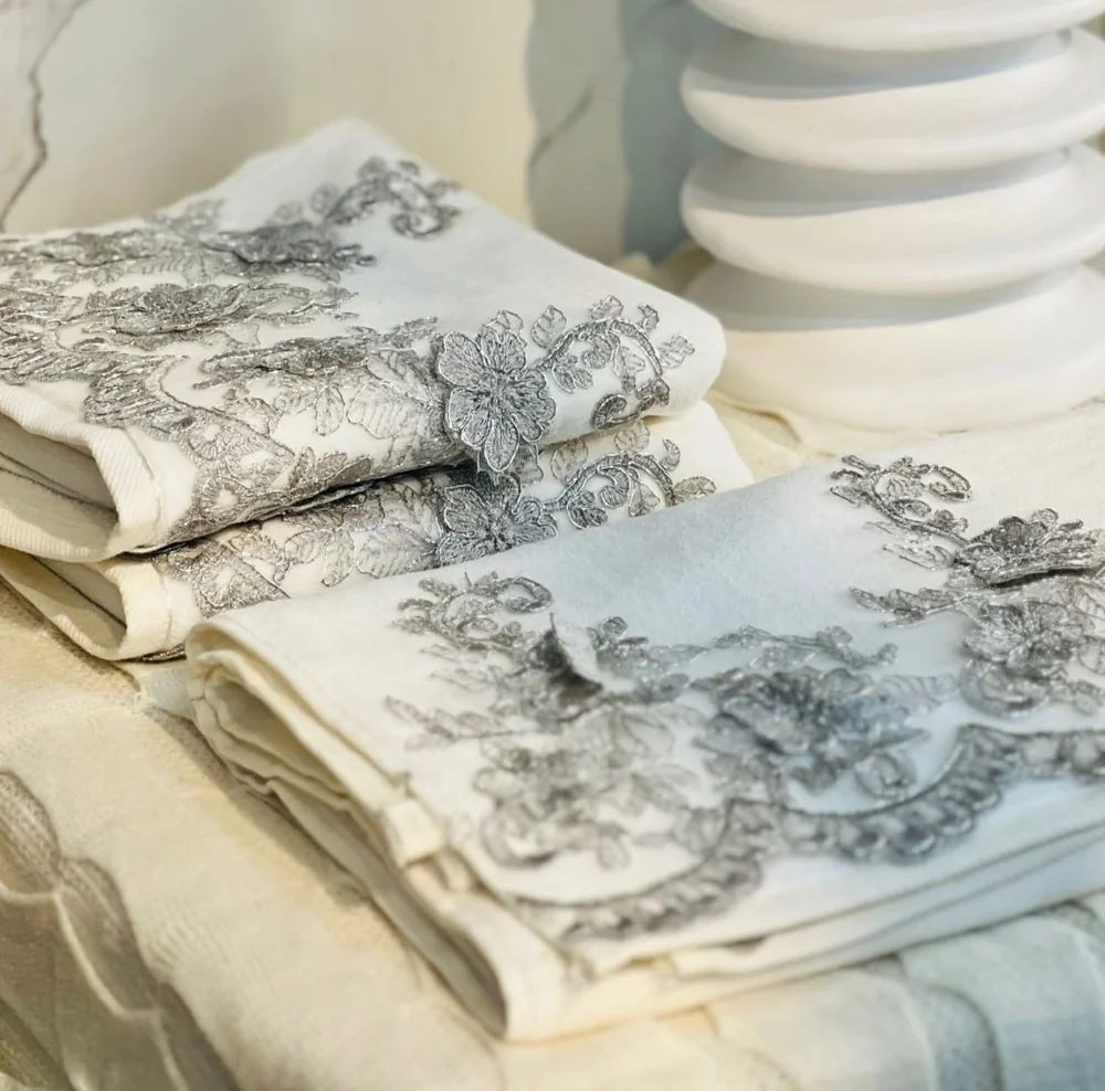 Colored Lace Towels (Big Size) - Image 3