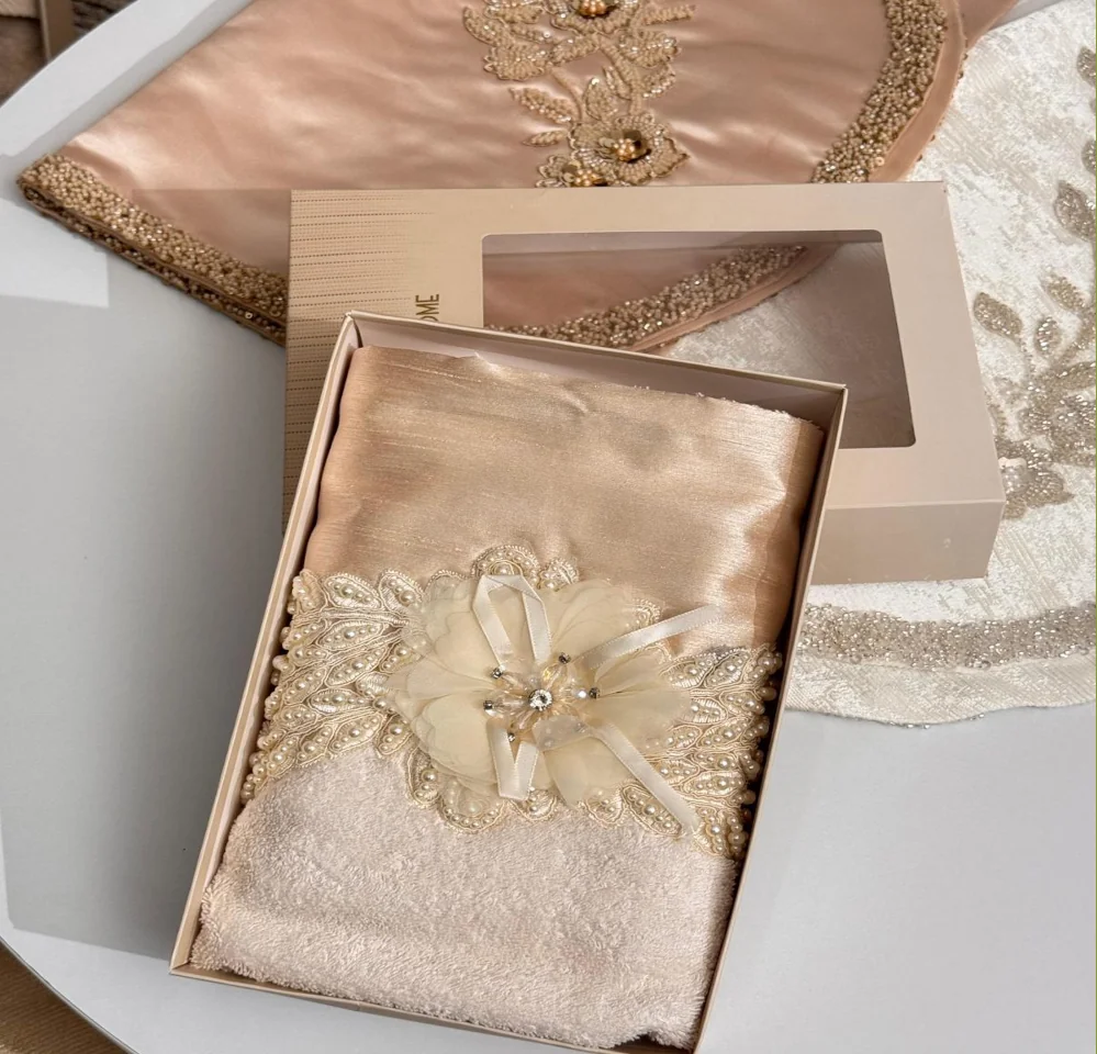 Bamboo Hand Towel with Beaded Embroidery