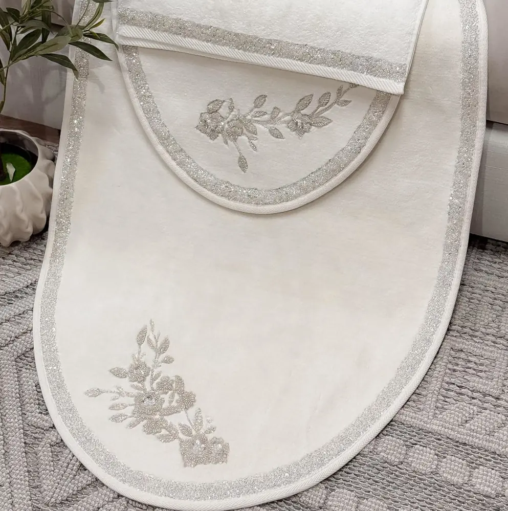 Cotton White Bath Mat Set