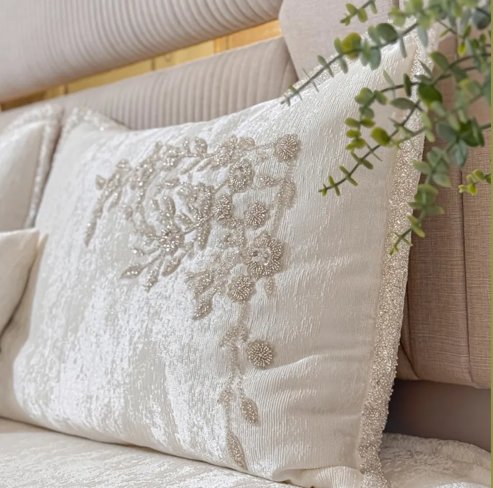 Bridal Bed Sheet Set – 8 Pieces - Image 4